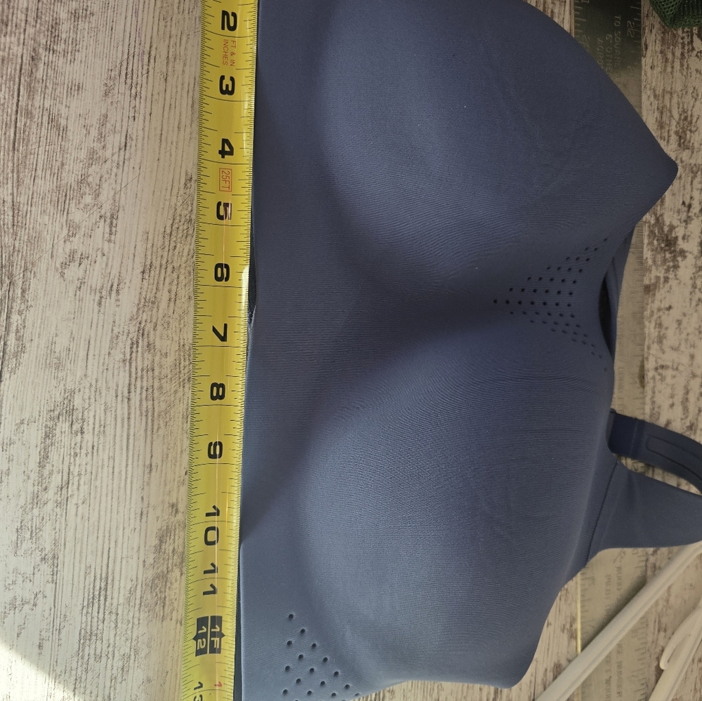 Victoria Secret Seamless Periwinkle Sports Bra Sz 36DD Sport Athletic Gym - Picture 10 of 10